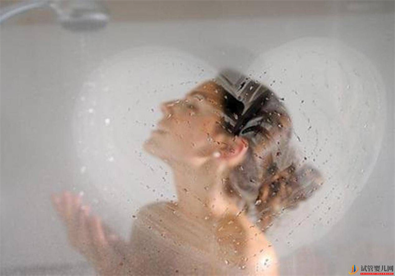 試管嬰兒移植后多久可以洗澡(圖1)