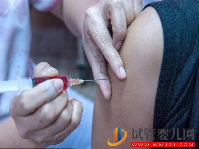 試管鮮胚移植后隔天打2000單位絨促是啥癥狀？(圖1)