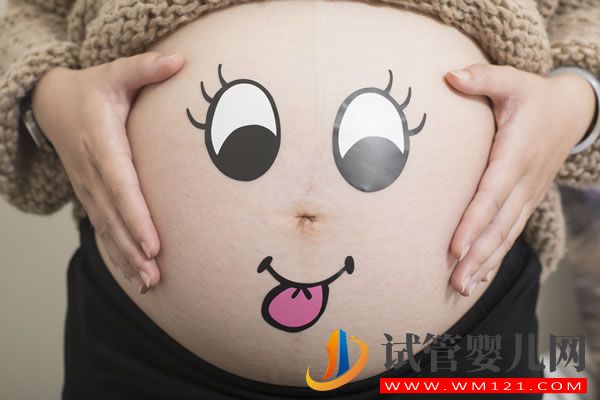 42歲不孕不育夫妻喜獲頭胎!第三代美國試管嬰兒技術助力圓夢(圖1)