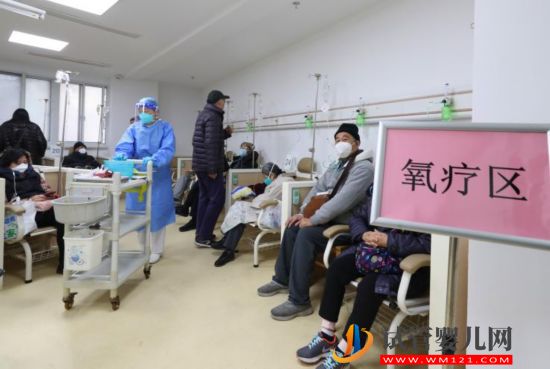 上海社區(qū)醫(yī)院助力重癥救治“關(guān)口前移”(圖3)