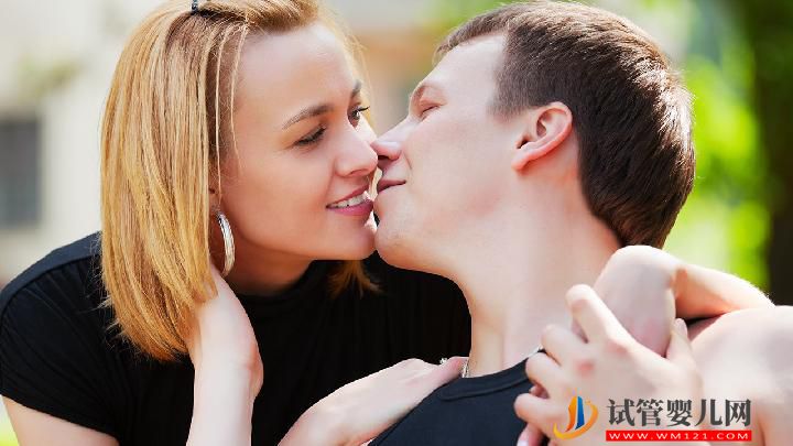 女性快速性高潮的方法有什么？2分鐘可讓女人性高潮震顫的教程(圖1)