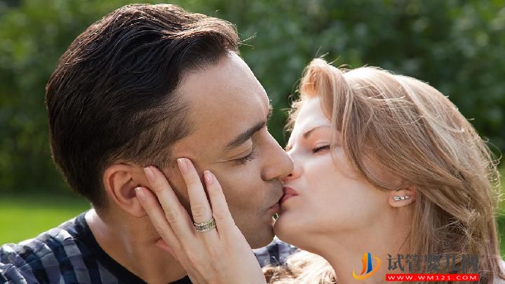 夫妻性生活不和諧原因有哪些? 10招緩解夫妻性生活不和諧狀況-試管嬰兒網(wǎng) 夫妻性生活不和諧原因有哪些? 10招緩解夫妻性生活不和諧狀況(圖1)